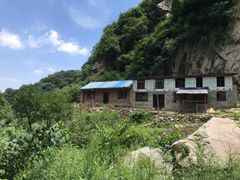 -抱龙峪