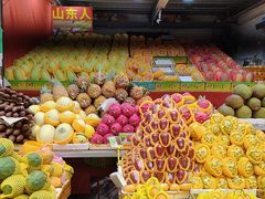 -三亚新鸿港水果一级批发市场