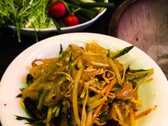 -妈妈家铁锅炖(景诚园综合楼店)