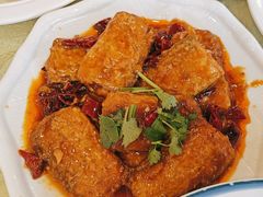 -鹤乡东北菜(崮山路店)