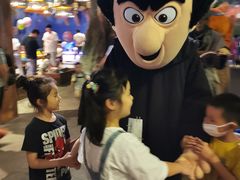 -蓝精灵乐园·世茂精灵之城主题乐园