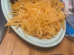 -山里屯铁锅炖·东北菜(康桥店)