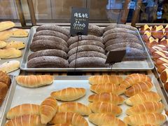 -Dough&Joe团憩(瑞虹天地月亮湾店)