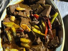 -小山羊功夫串·泰安烧烤·海鲜小炒老地摊店