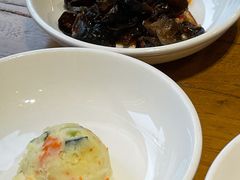 -紫霞门韩国料理烤肉(深南东路店)