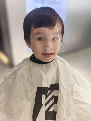-PE SALON