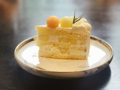 蜜瓜蛋糕-EVERNAKED裸蛋糕(SOHO天山店)