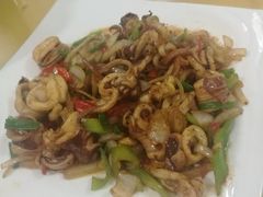 -覃记海鲜美食餐厅