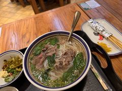 -云阿蛮云南生烫牛肉米线(奉贤路店)