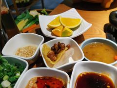-一朵菌·野生菌探索家火锅(南亚店)