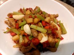 -陈大锅·岳阳鱼馆·地道岳阳菜(美食街店)