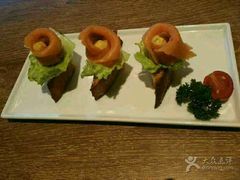 -必胜客(安盛金马店)