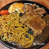 钥匙掉了也不知道。还是店里小姐姐捡到帮我放到前台