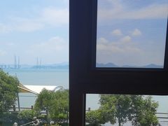 -鹰龙海畔度假酒店(咸祥店)
