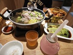 -全牛匠·乐山跷脚牛肉(新中关店)