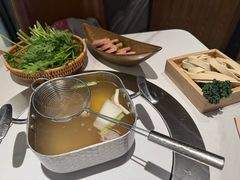 -左庭右院鲜牛肉火锅(环球港店)