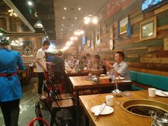 大堂-额尔敦草原涮羊肉·烧烤(冻青树总店)
