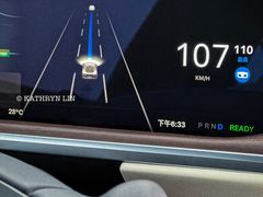 -TESLA 特斯拉(上海太古汇体验店)
