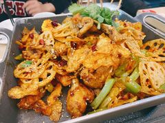 -精悦蓉(松江万达广场店)