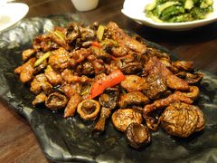 干口蘑炒牛柳-茶叁酒肆·楚味江湖(菱角湖店)