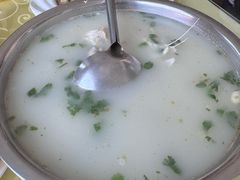 -雪湖煜辰鱼头老店(雪野湖店)