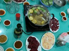 -乌记鲜活牛肉城(金砂东路店)