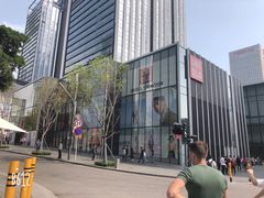 -优衣库(深圳万象天地旗舰店)