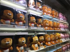 -KAKAO FRIENDS(弘大店)