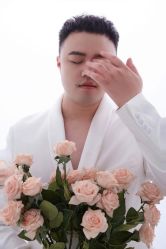 -唯一旅拍·颂当代影像艺术中心(上城店)