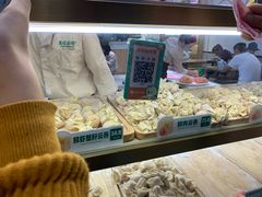 面包甜点陈列柜-袁记云饺(蛇口店)