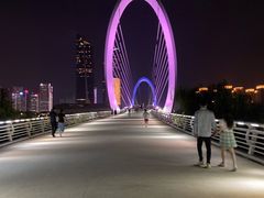 -南京眼步行桥