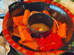 -三江两海老火锅(北京首店)