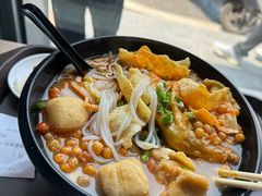 -顶香阁桂林米粉·柳州螺蛳粉(上地店)