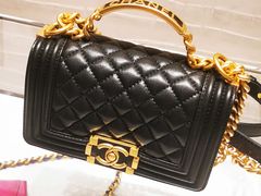 -CHANEL(恒隆广场店)