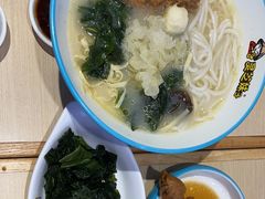 -灵芝妹子海鲜米线(凯德和平广场店)