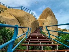 景点-那琴半岛地质海洋公园