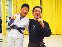 -勇气斑马·巴西柔术&跆拳道(浦东三林店)