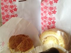 泡芙，艾可儿，纯生卷-樱花糕坊(海寿街店)