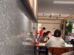 -杨氏青龙虾·吃蟹季(金盛路总店)