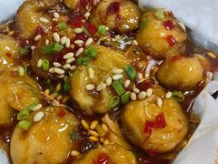 -亚伟瓦罐面美食城(淇县总店)