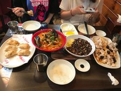 饺子-香港饭店0410(明洞店)