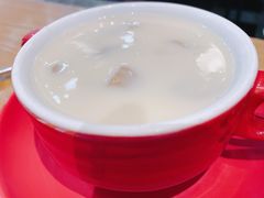 鸡茸蘑菇汤-必胜客(百联又一城店)