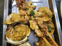 -覃记海鲜美食餐厅