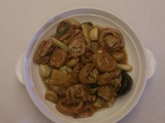 蒜头肥肠-鹿鸣春饭店(总店)
