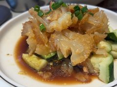 -赶海部落海鲜城(海阳路店)