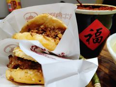 牛肉烧饼（多肉）-穆得·老周家牛肉烧饼(普利街店)