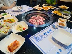 -青松馆韩国料理(香港中路佳世客店)