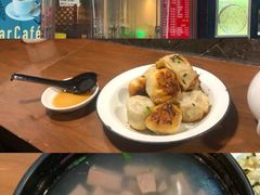 -舒蔡记生煎菜饭(云南中路店)