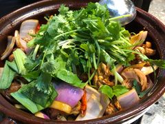 -胡须佬鸡煲四季火锅(海雅缤纷城店)