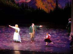 -交通银行前滩31演艺中心